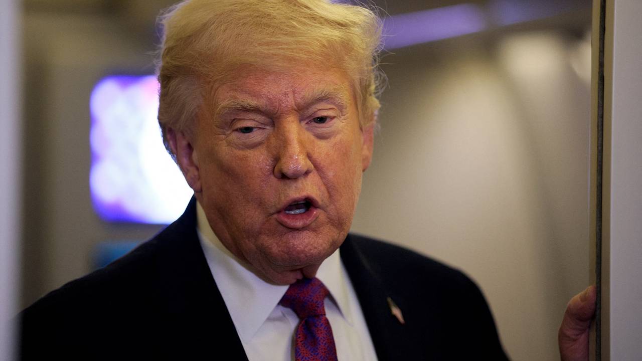 Трамп уклончиво ответил на вопрос о возможности военных действий против Кубы