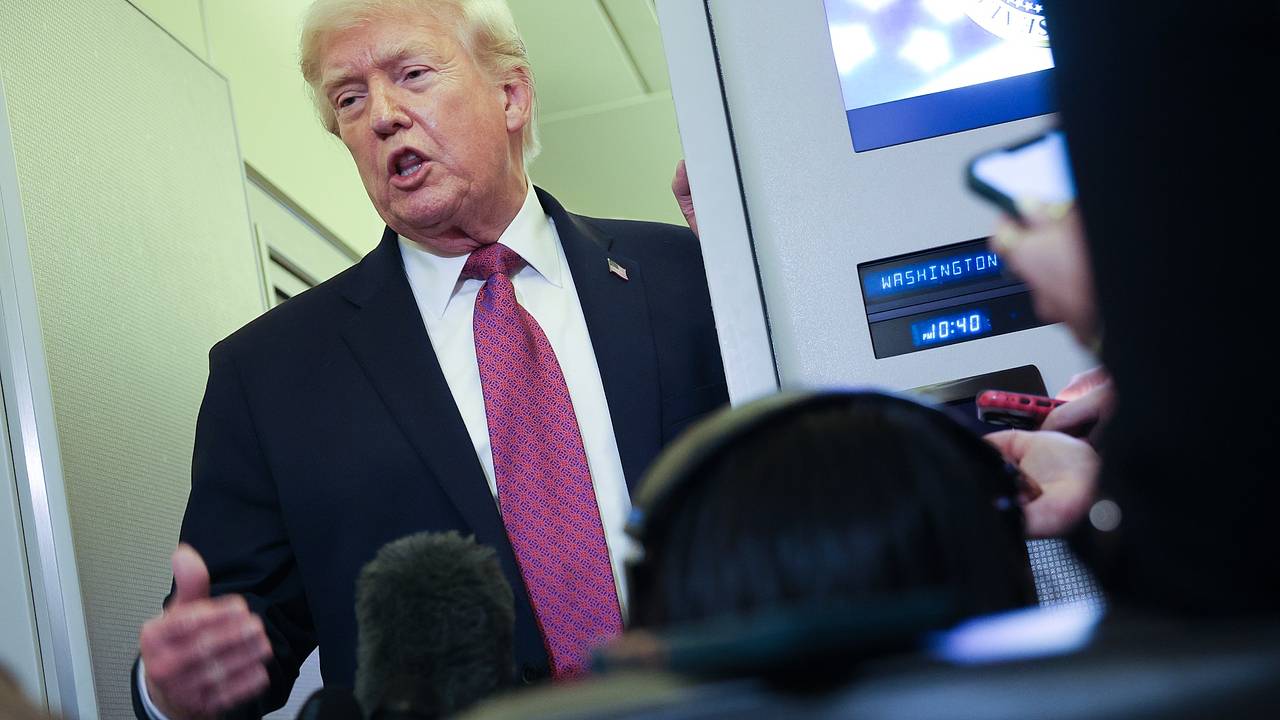 Трамп признался в отсутствии времени на депрессию Трамп признался в отсутствии времени на депрессию