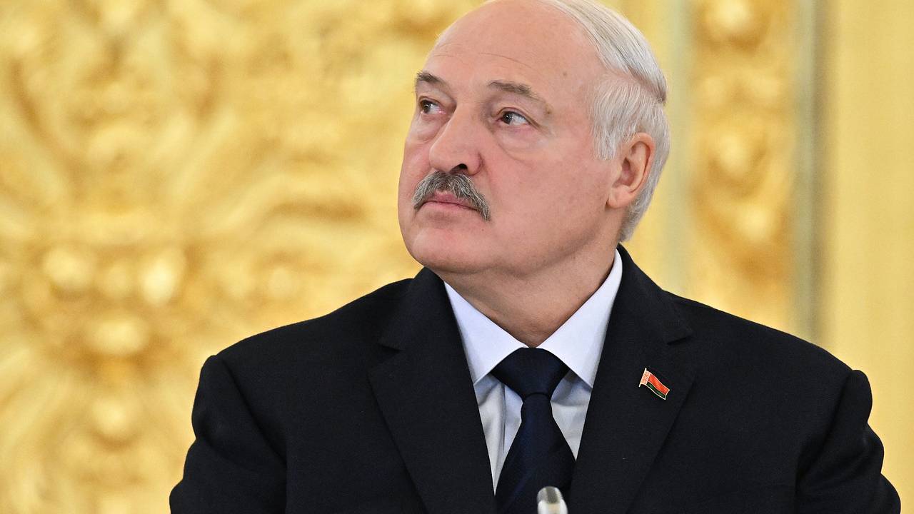 Журналист объяснил происхождение прозвища Лукашенко «батька»