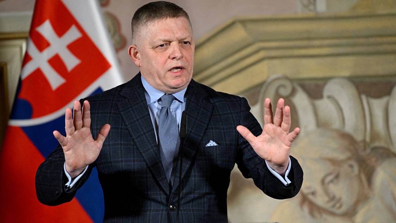 Премьера Словакии предупредили о возможном покушении в Киеве