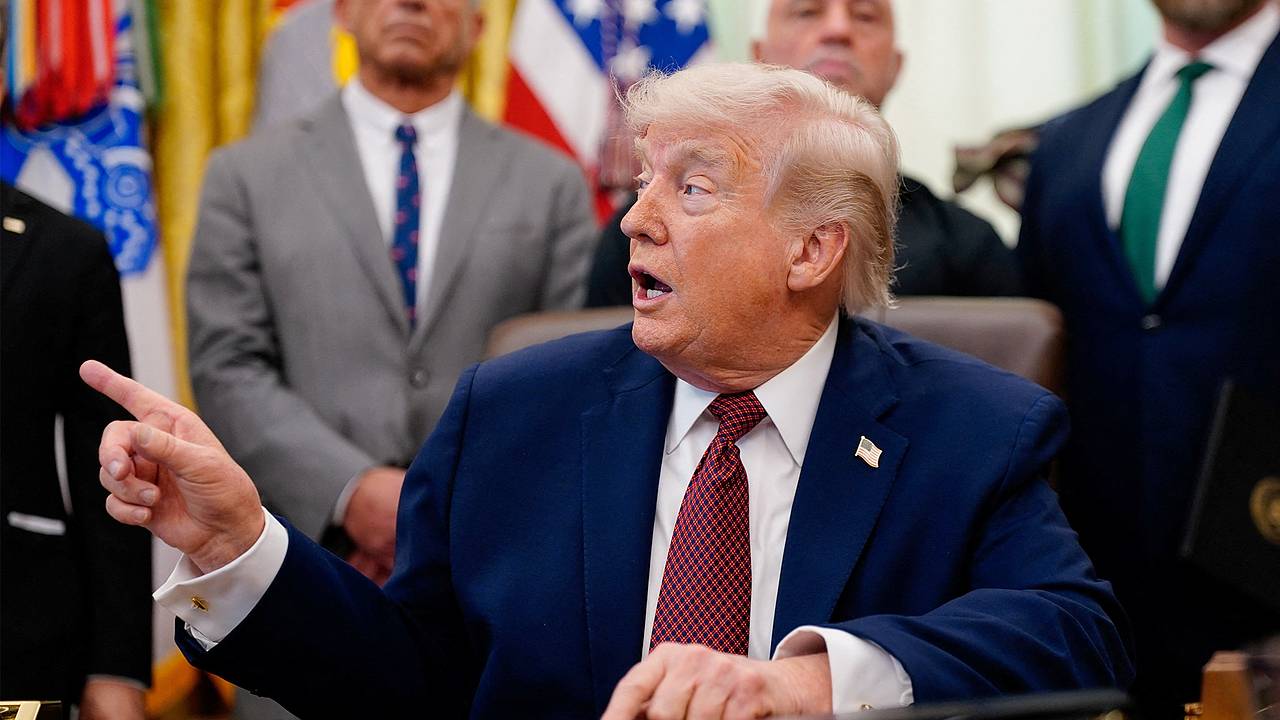 Трамп сделал заявление о перспективах разблокировки Ормузского пролива Трамп сделал заявление о перспективах разблокировки Ормузского пролива