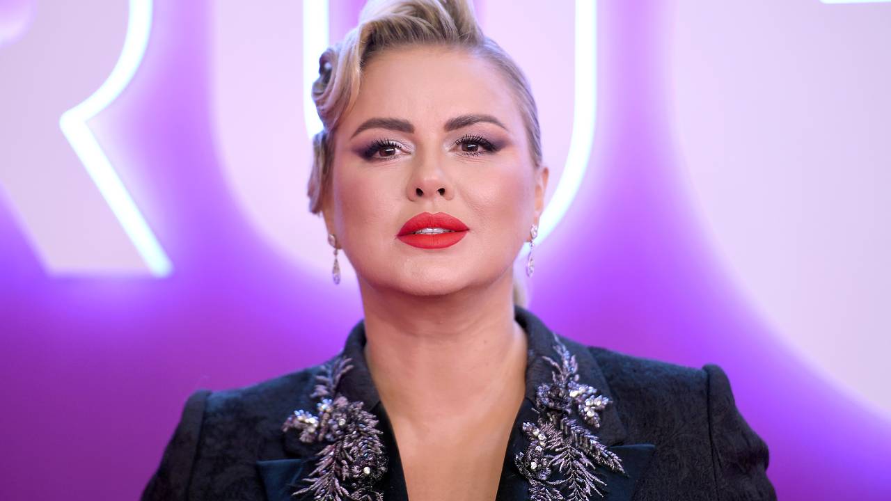 Анна Семенович раскритиковала молодых содержанок
