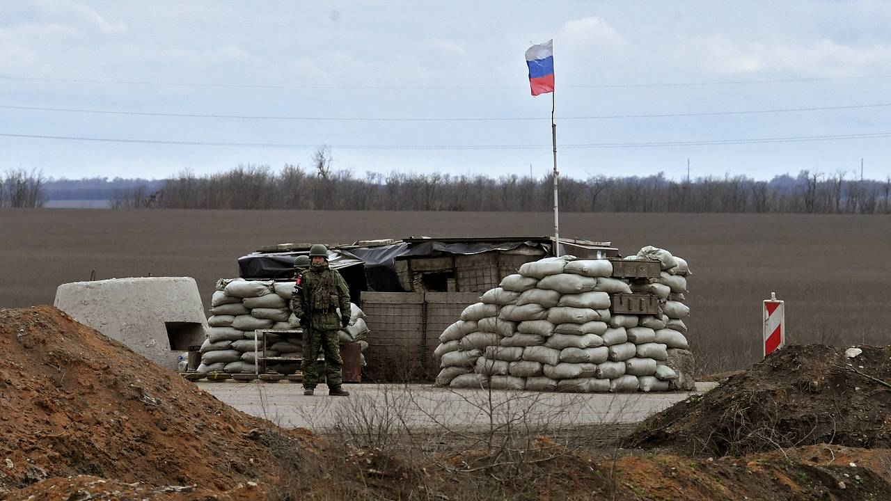 Военный эксперт высказался о необходимом размере безопасной зоны с Украиной