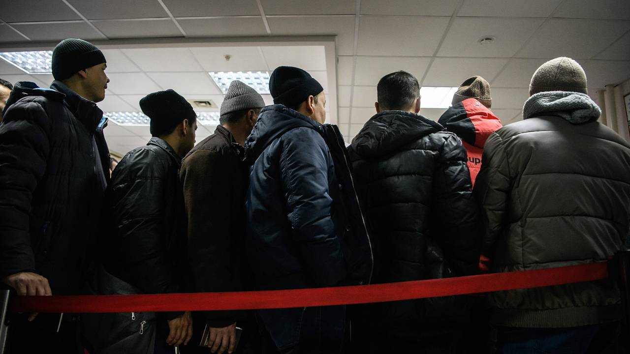 Еще в одном российском регионе ввели ограничения на работу мигрантов