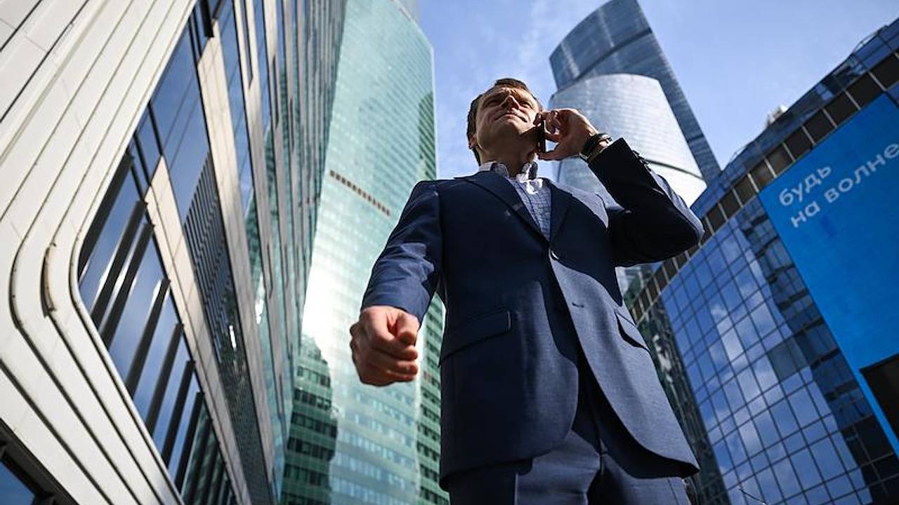 Названы факторы непростой экономической ситуации в России