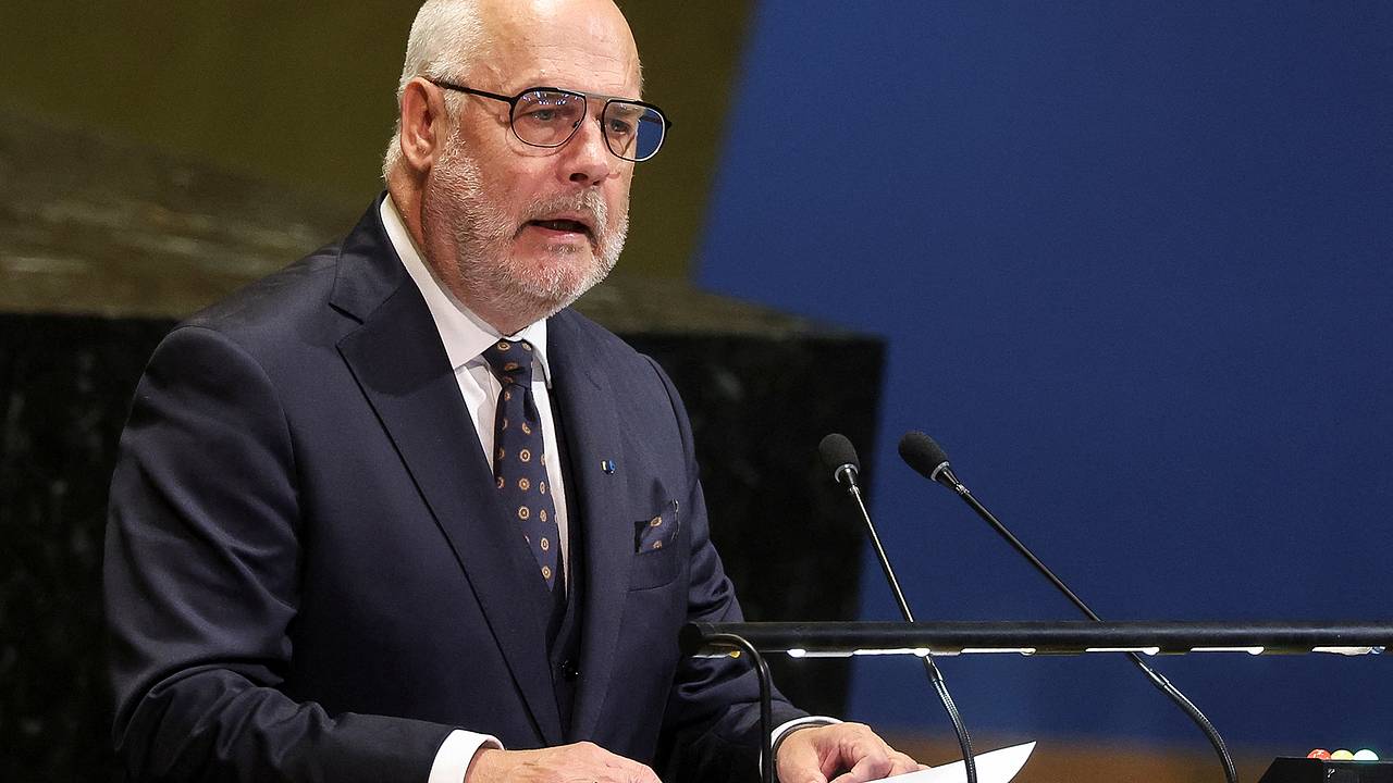 Лидер страны ЕС призвал Европу готовиться к возобновлению контактов с Россией