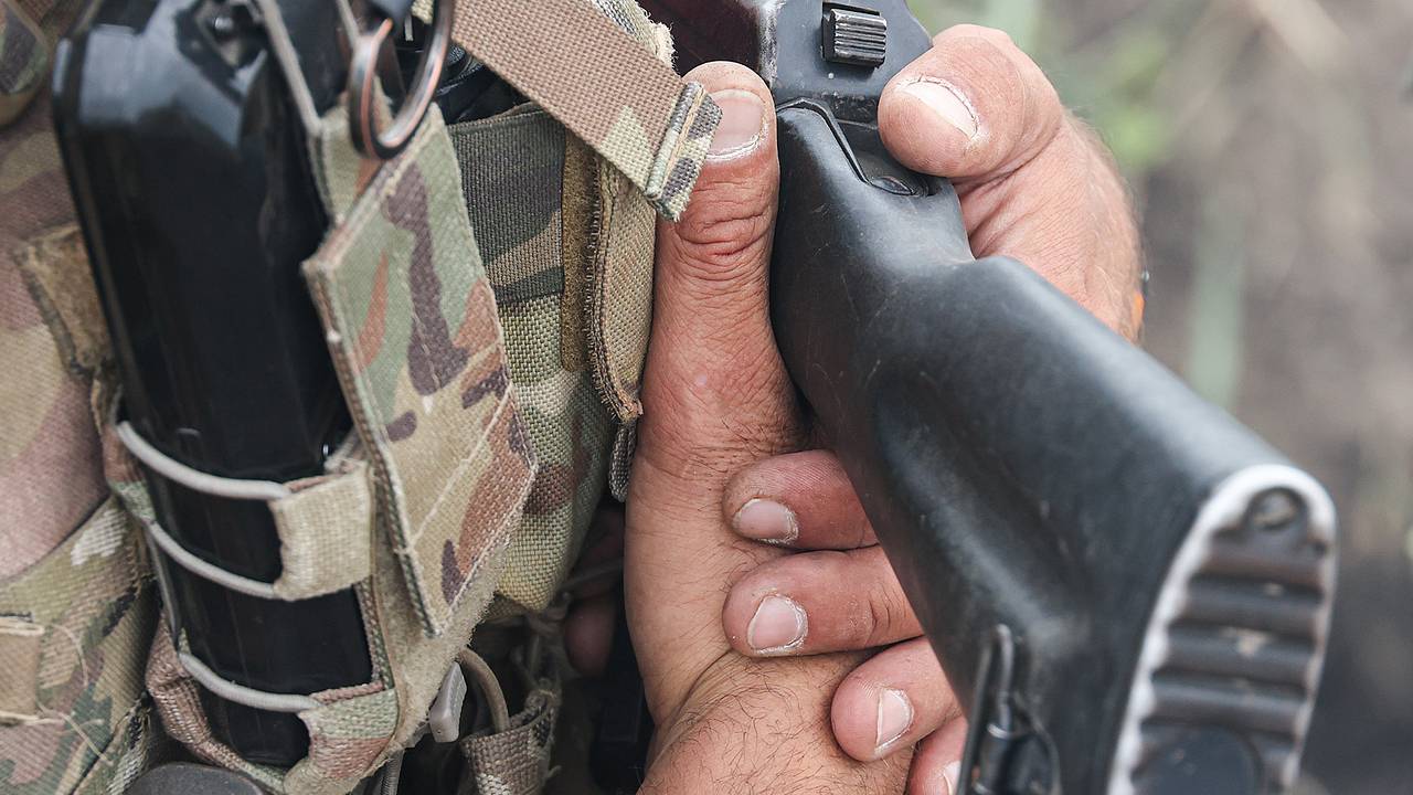 Двое российских штурмовиков почти полмесяца удерживали позиции в тылу ВСУ