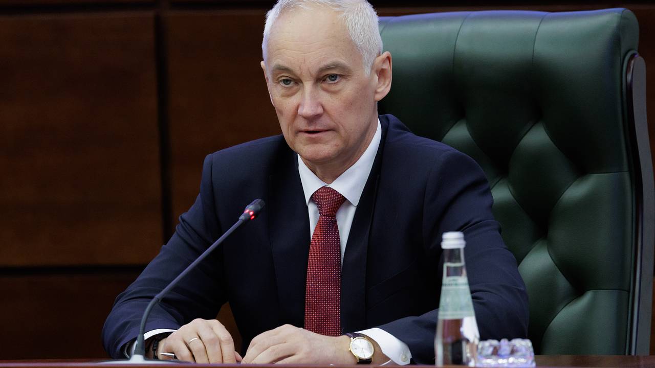 Белоусов провел переговоры с замминистра обороны Ирана