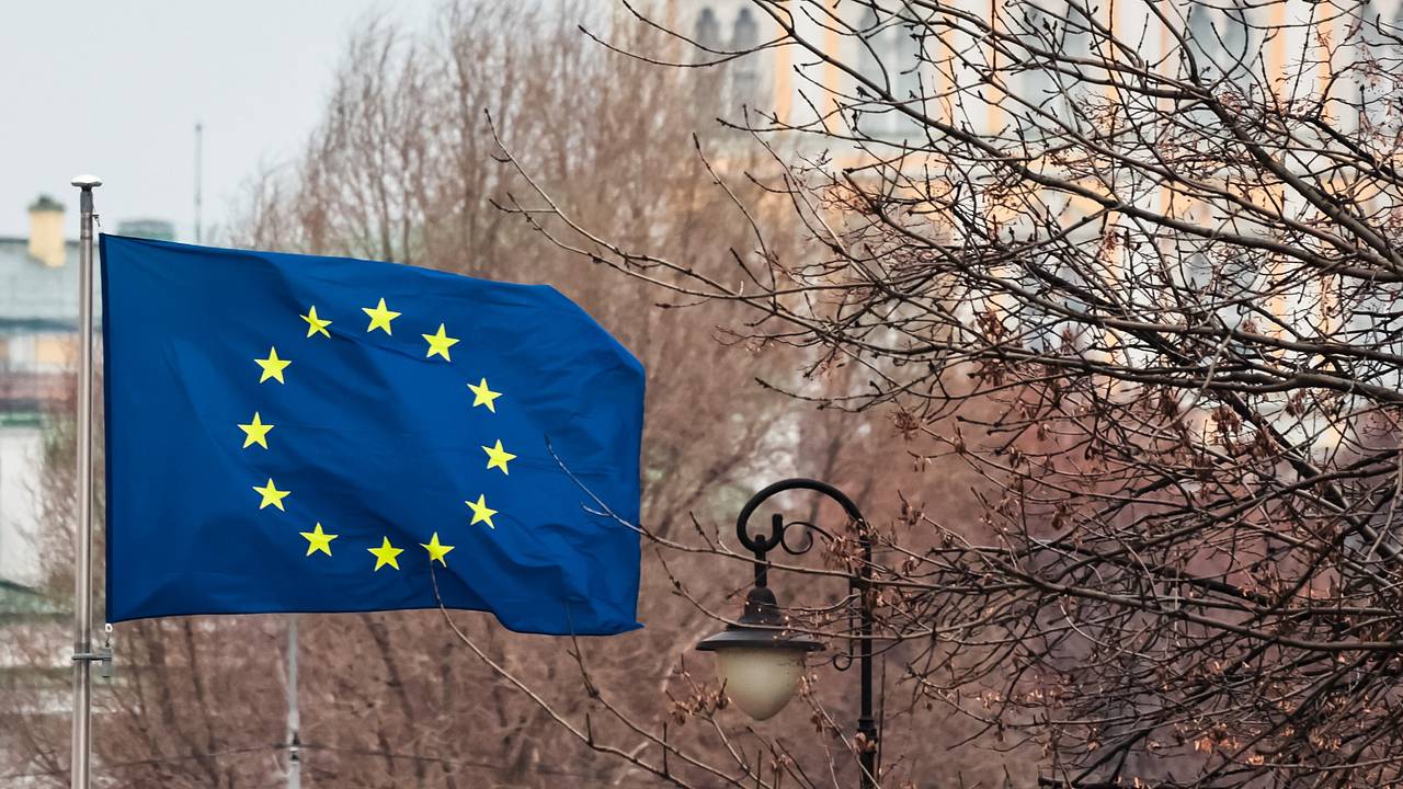 В двух европейских странах потребовали разрешить импорт российского авиатоплива