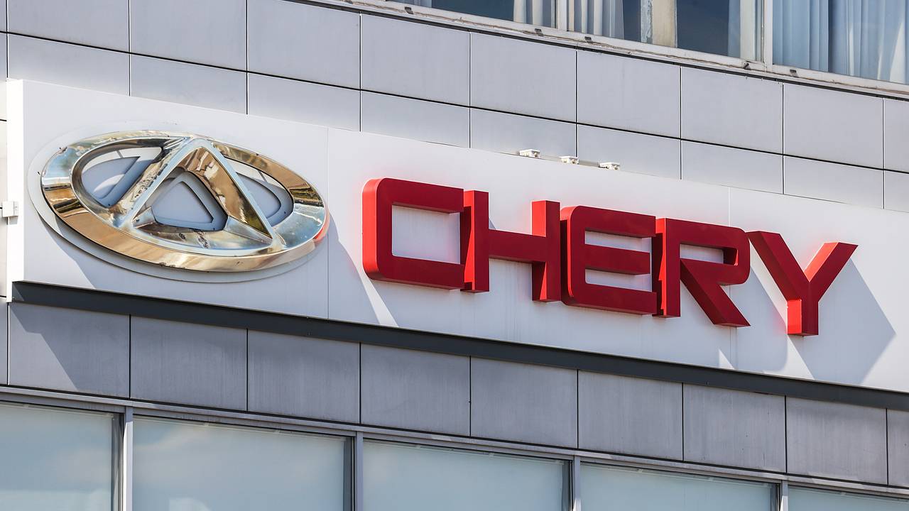 Названы недостатки кроссовера Chery