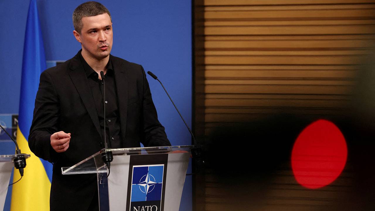 Стало известно о роскошной яхте жены министра обороны Украины