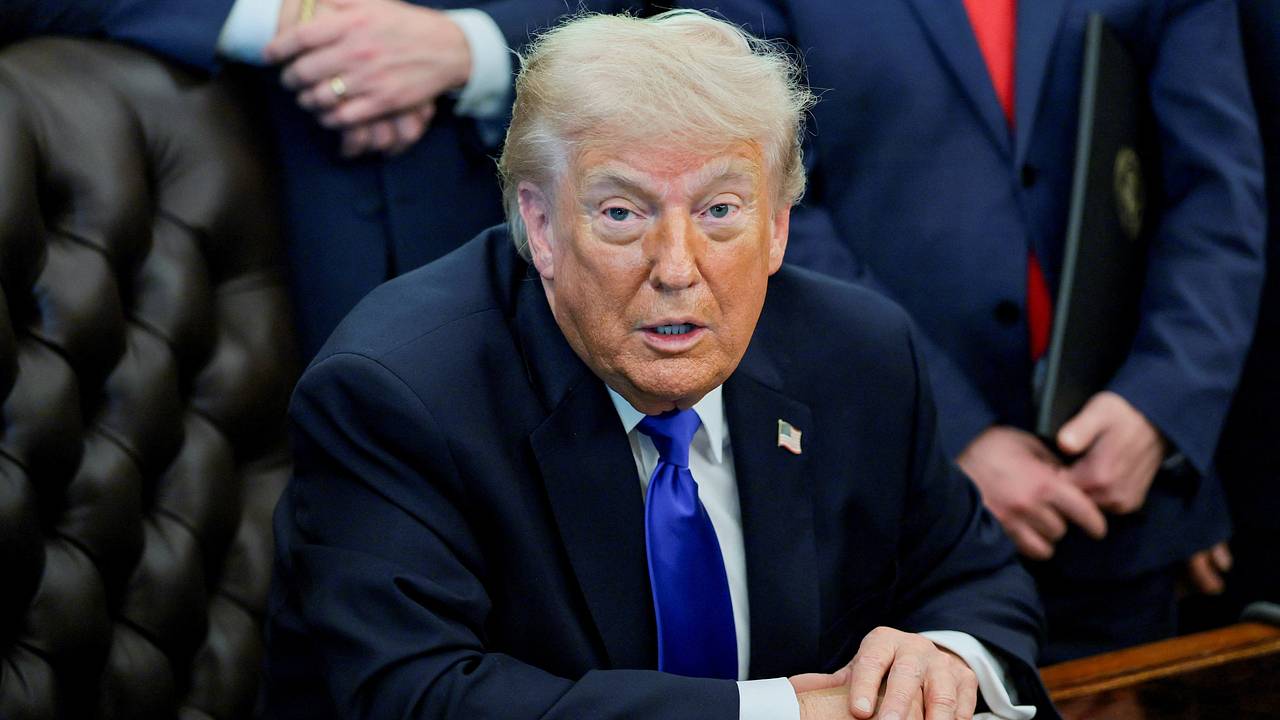 Трамп засомневался в необходимости возобновлять удары по Ирану