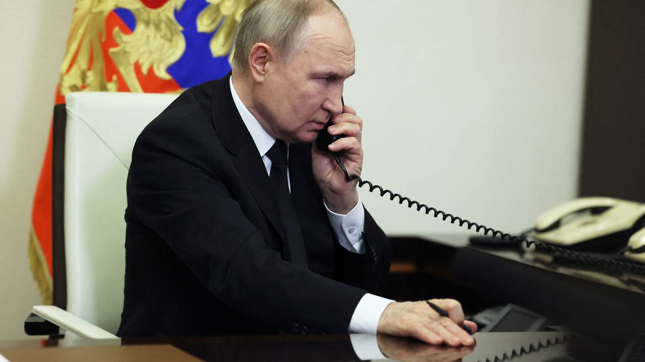 На Западе указали на деталь в поведении Путина во время разговора с Трампом