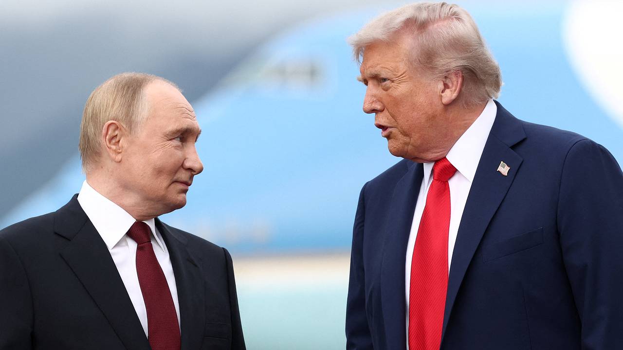 В США увидели сигнал о разрядке напряженности между Путиным и Трампом В США увидели сигнал о разрядке напряженности между Путиным и Трампом