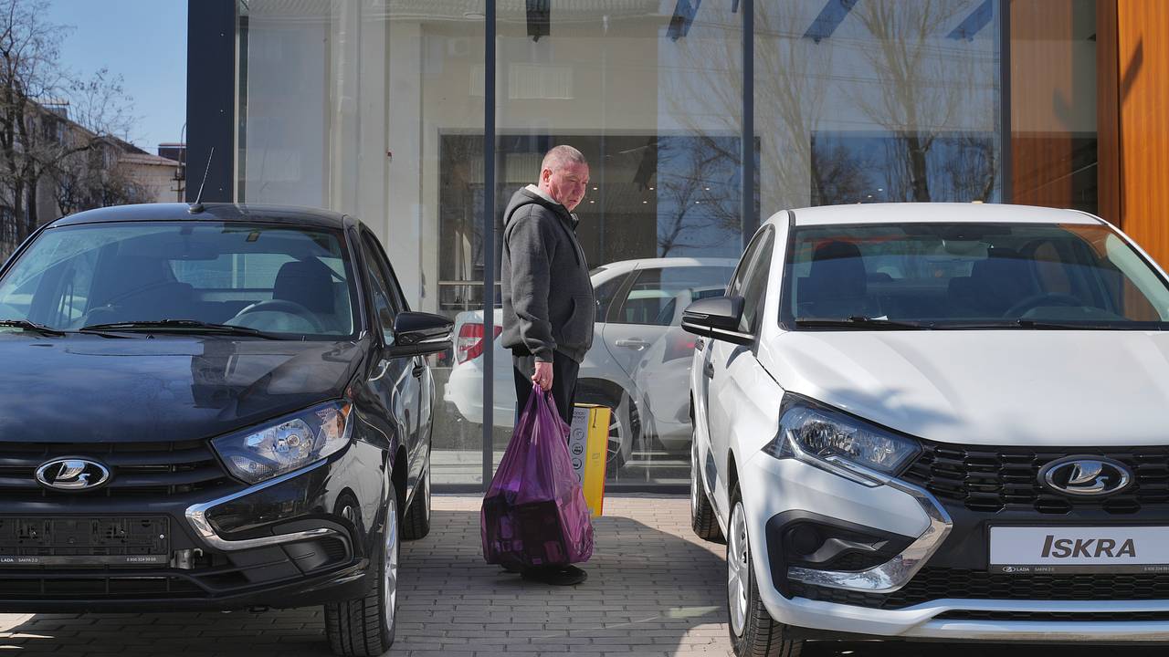 Продажи Lada в России выросли Продажи Lada в России выросли