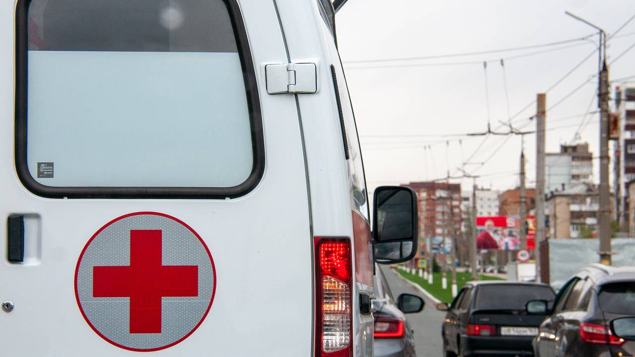 В российском городе после атаки ВСУ на многоэтажку остановили общественный транспорт