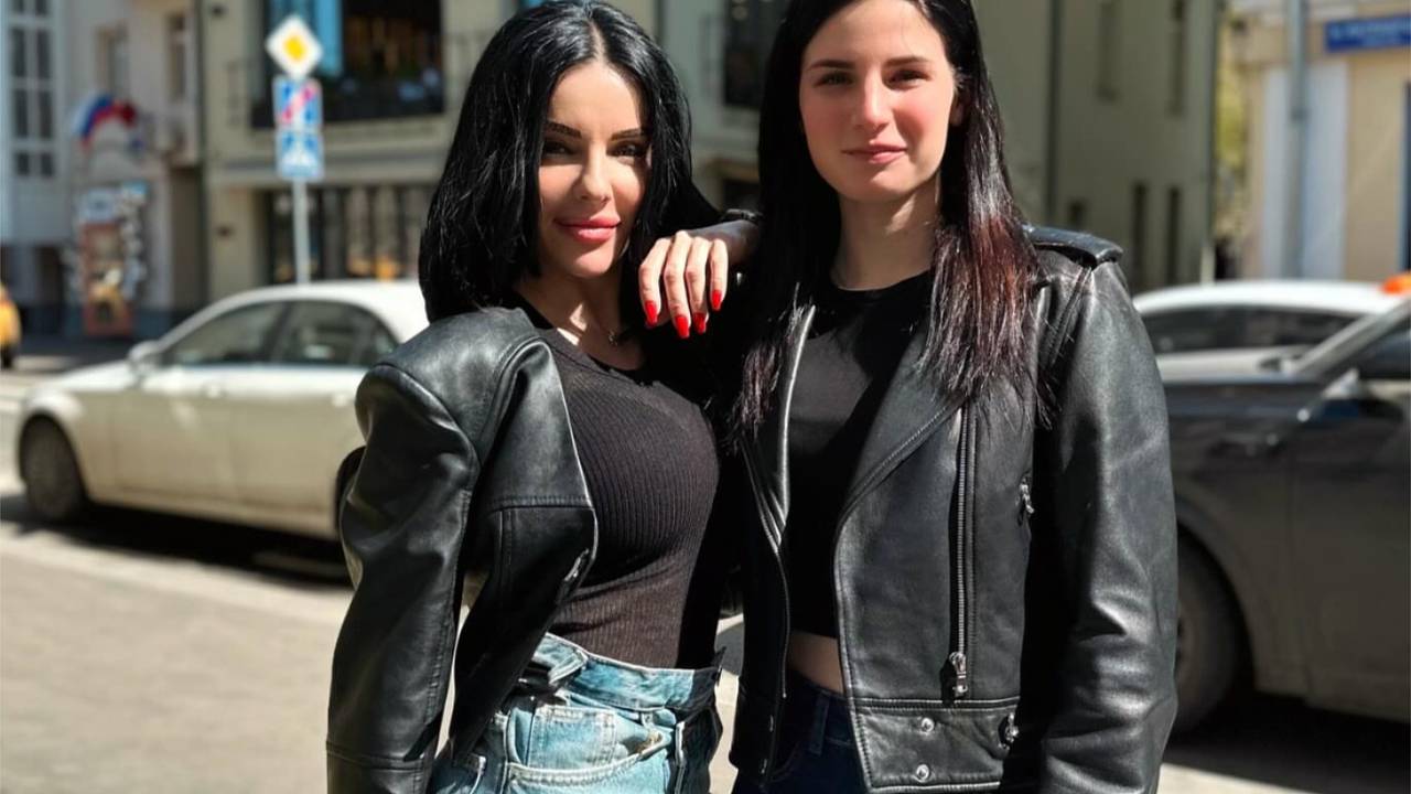 Солистка группы «Тату» показала внешность 21-летней дочери