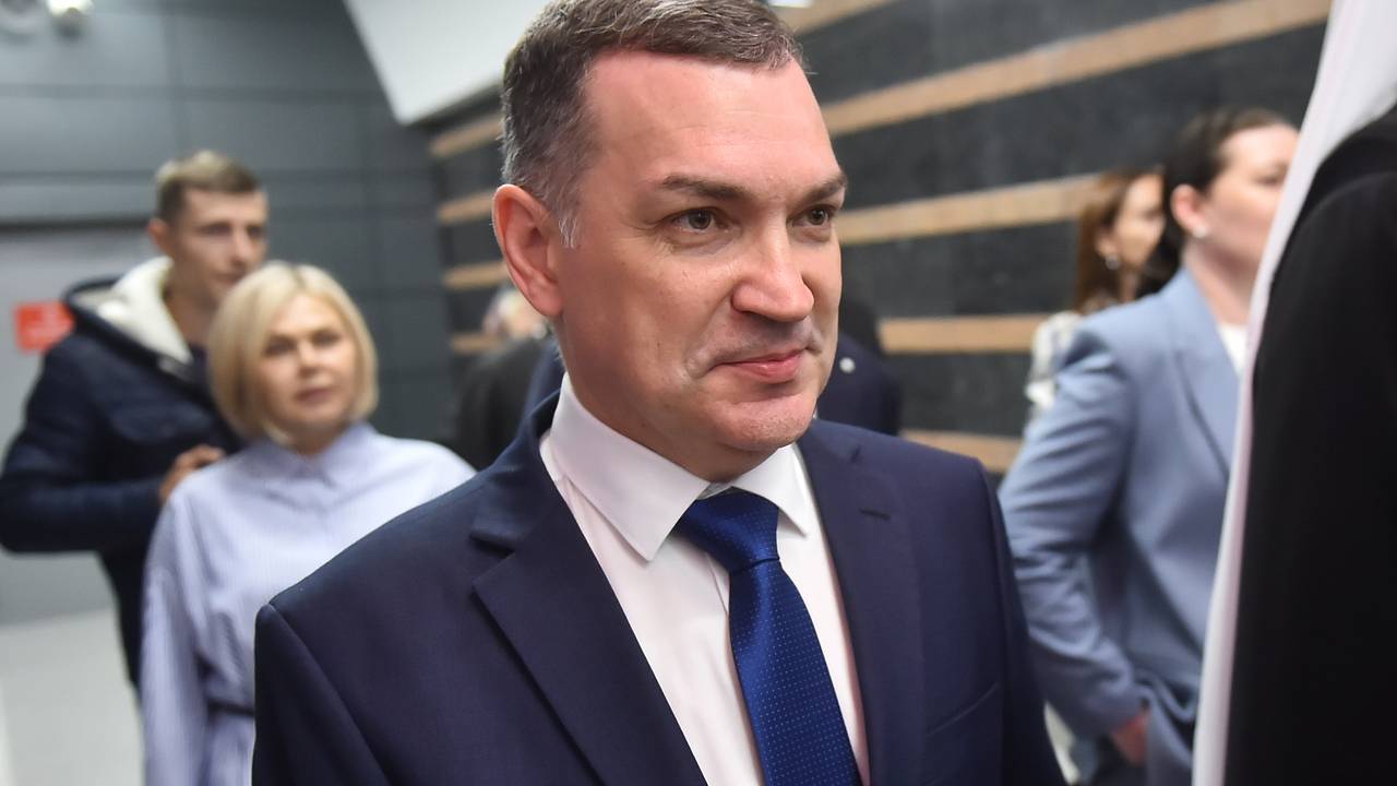 Мэр российского города назвал грузовики источником пыли на улицах