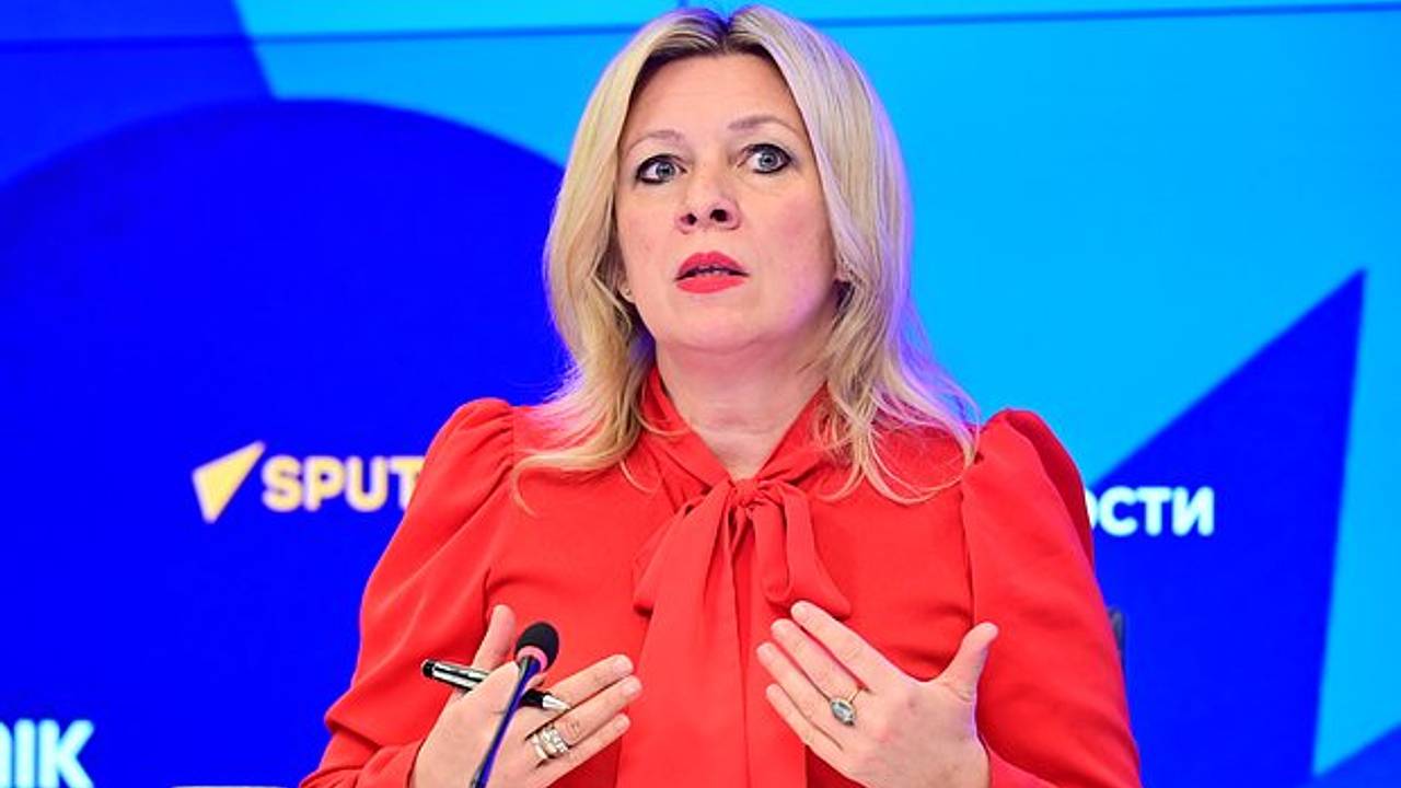 Захарова заявила о готовности России к результативным переговорам по Украине