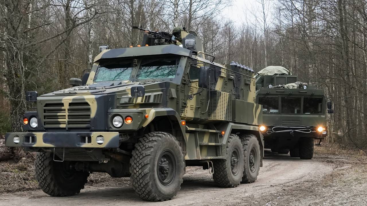 В России увидели предпосылки к удару «Орешником» по Украине В России увидели предпосылки к удару «Орешником» по Украине