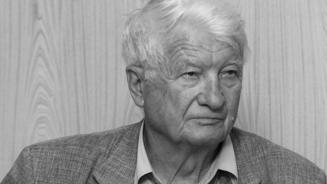 Умер создатель межконтинентального «Воеводы» Ус