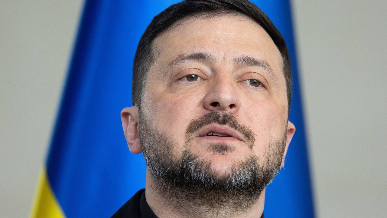 Зеленский выступил с необычным заявлением по случаю Дня Победы