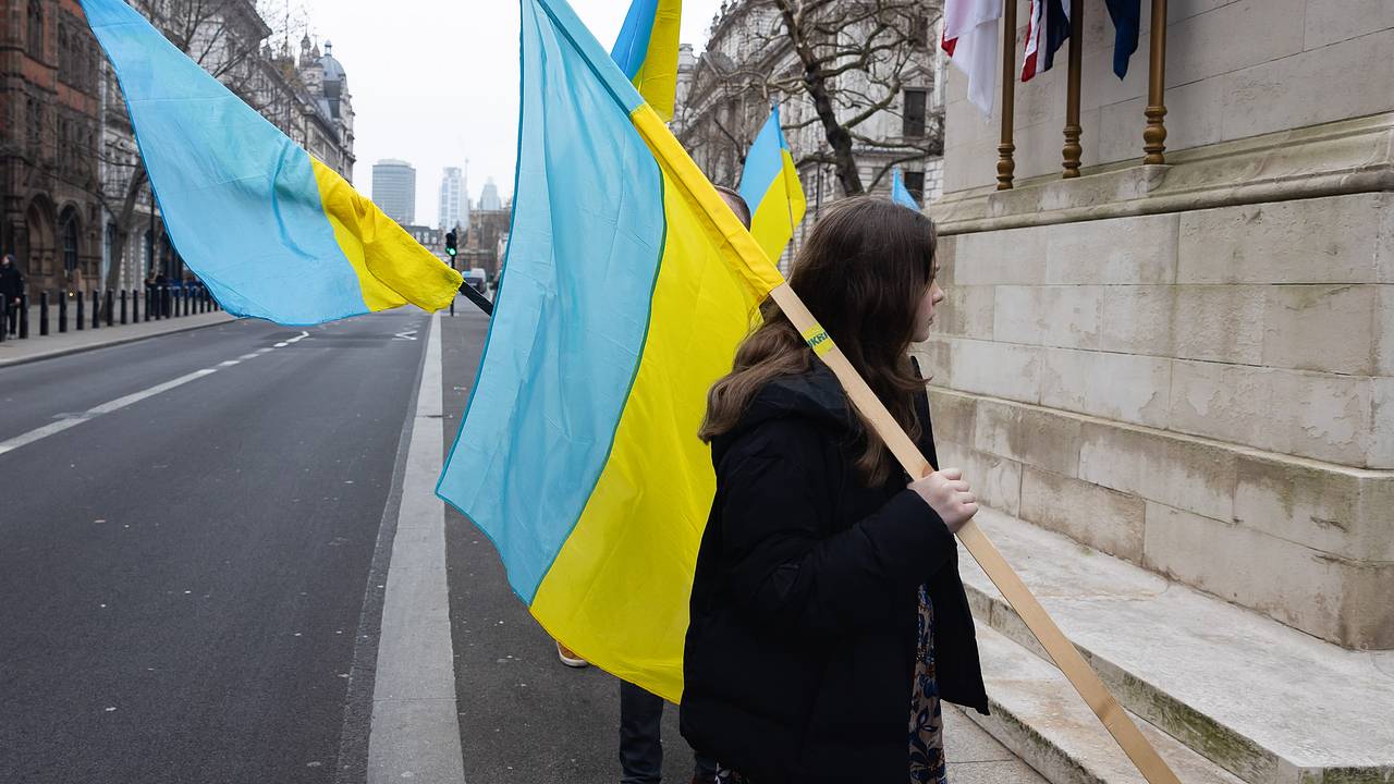 Вероятность восстания на Украине оценили Вероятность восстания на Украине оценили
