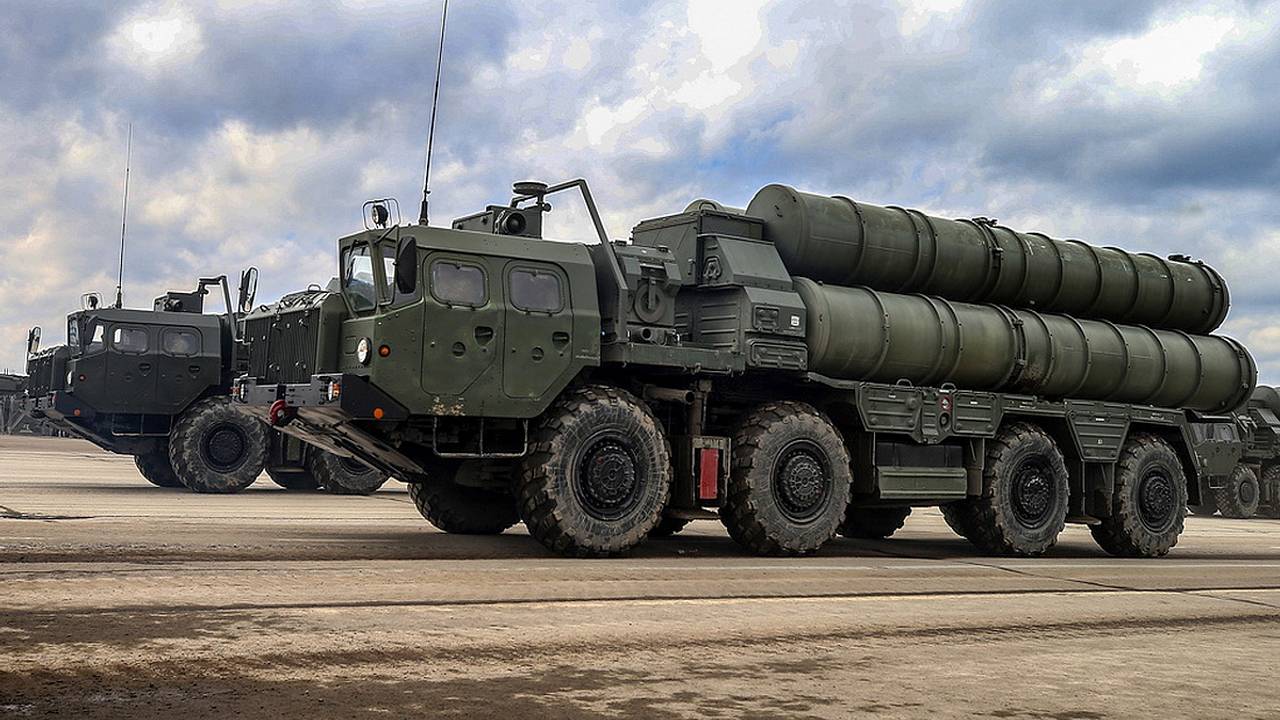 ВСУ пытались атаковать российские регионы тысячами беспилотников
