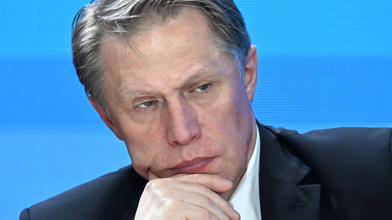 Мурашко анонсировал снижение бумажной нагрузки на медиков