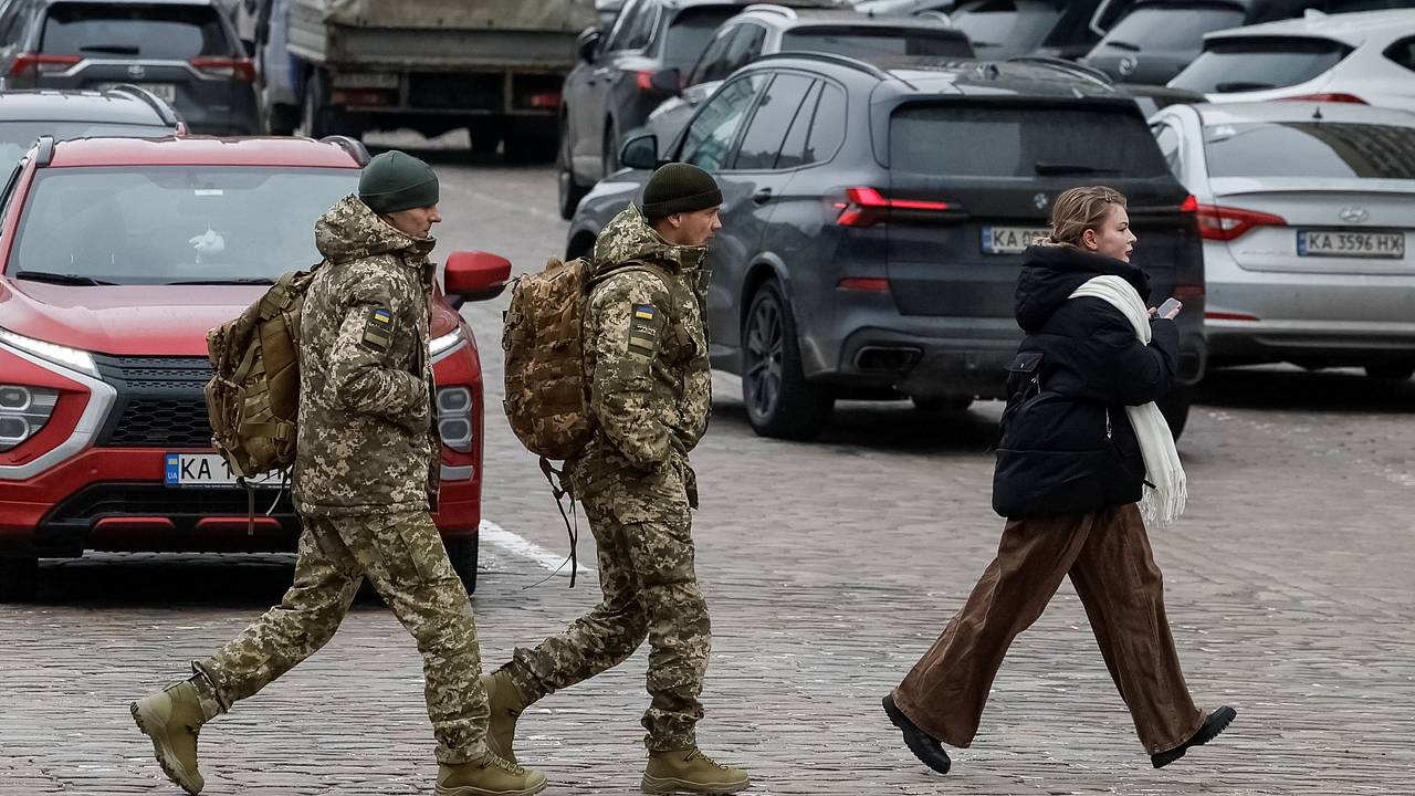 Катастрофическое сокращение населения Украины вызвало ужас на Западе