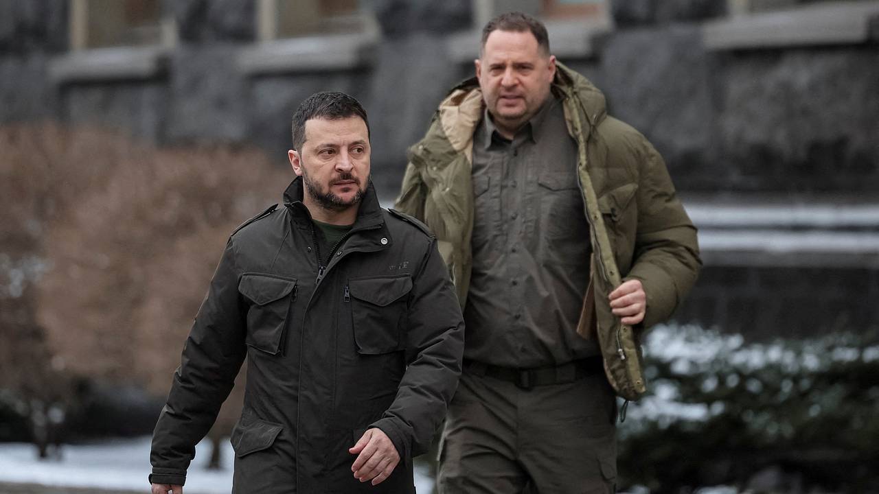 Бывший пресс-секретарь описала характер Зеленского и Ермака