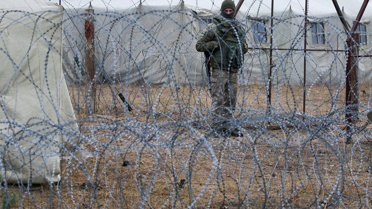 В Белоруссии отреагировали на размещение войск у границы