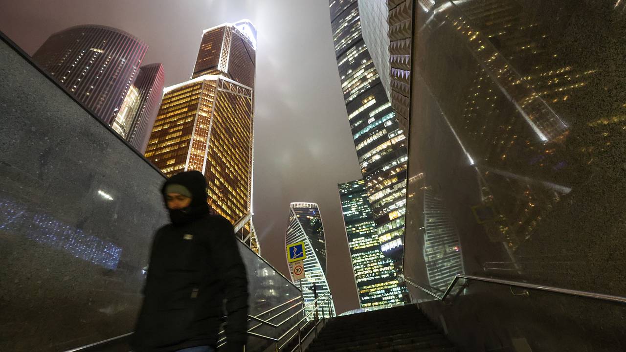 Автовладельцев предупредили о сниженной видимости на дорогах Москвы