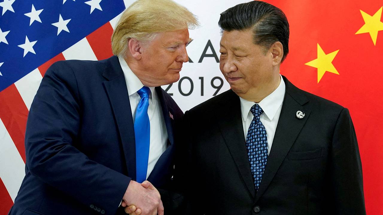 Трамп предсказал долгий разговор с Си Цзиньпином по одному конфликту