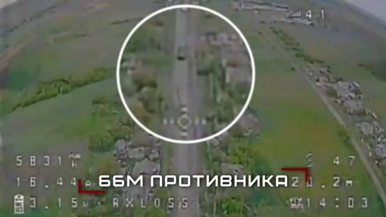 Эпичные кадры уничтожения техники и живой силы ВСУ сняли на видео Эпичные кадры уничтожения техники и живой силы ВСУ сняли на видео