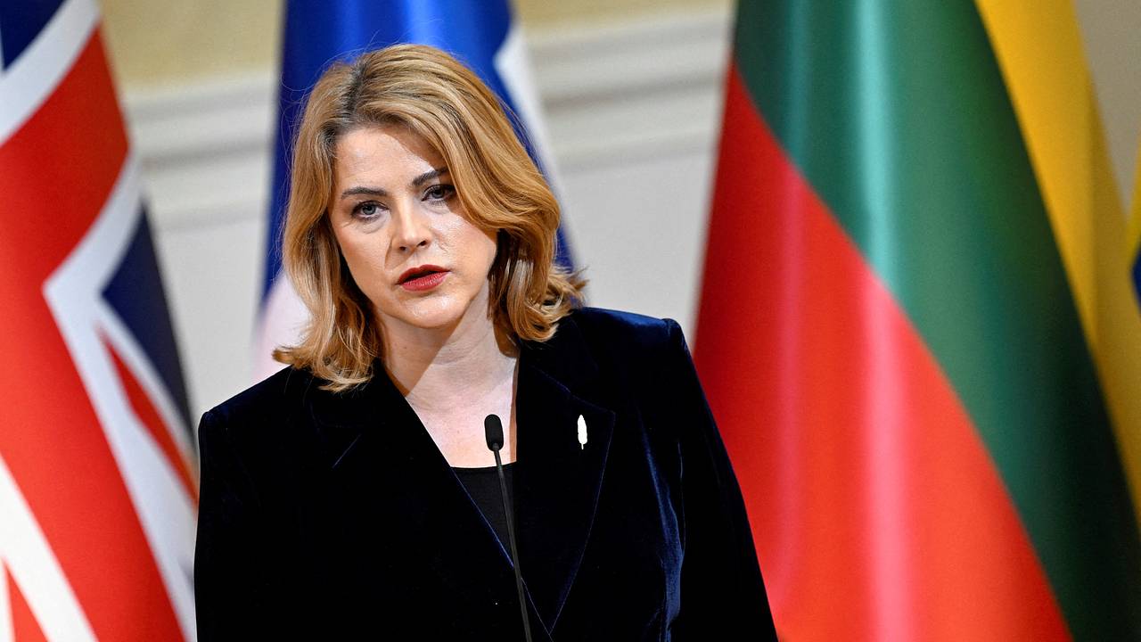 Правительство постсоветской страны объявило об отставке