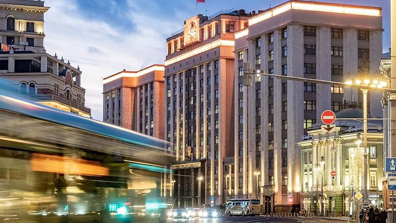 В Госдуме призвали вернуть россиянам переплату за «коммуналку»