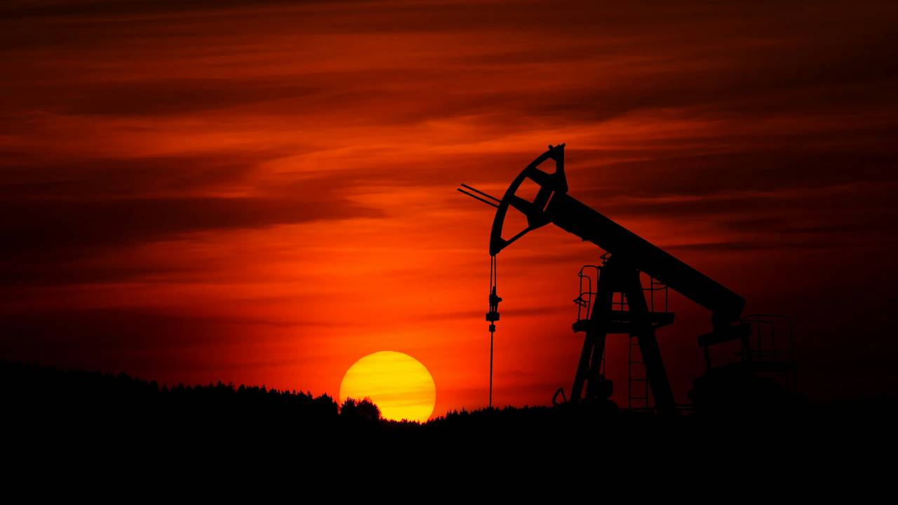 Цена российской нефти достигла максимума за три года