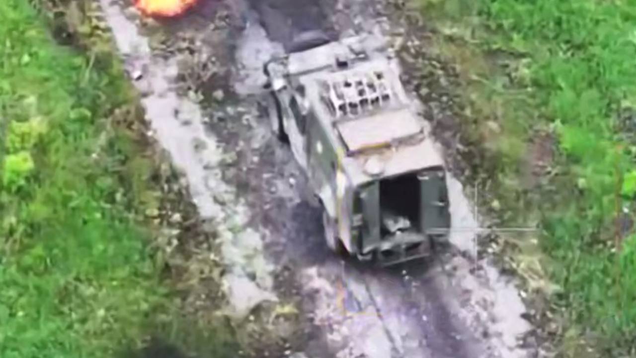 В Сумской области засняли уничтожение редкого британского «зверя»