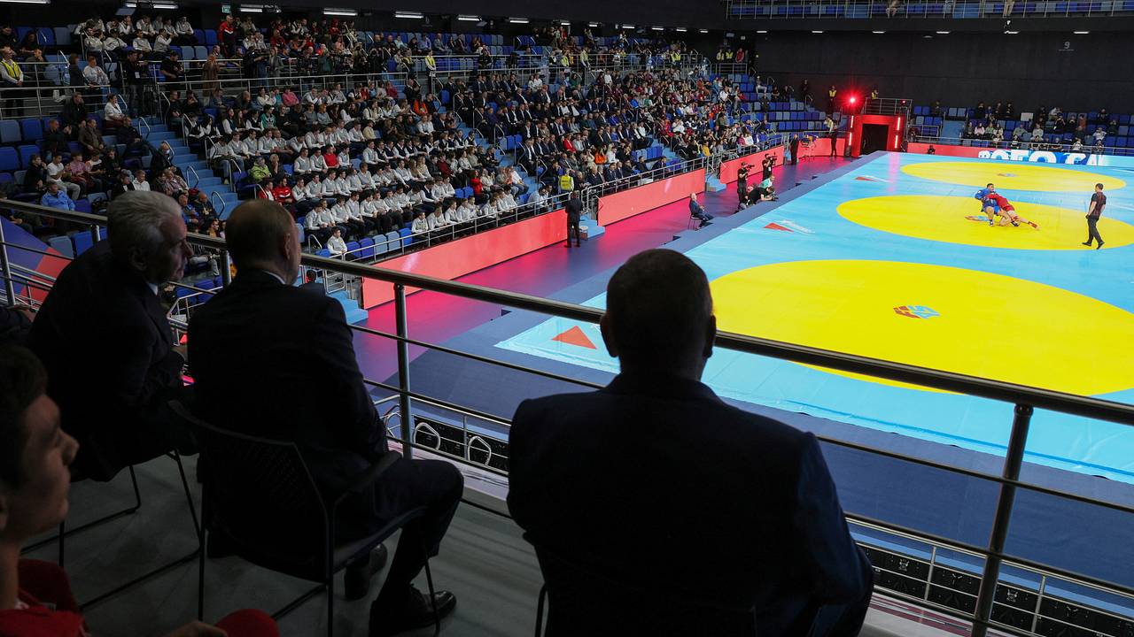 Сборная России по самбо выиграла медальный зачет чемпионата Европы Сборная России по самбо выиграла медальный зачет чемпионата Европы