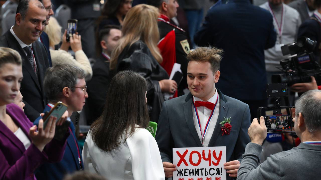 Пригласивший Путина на свадьбу журналист женится в июле