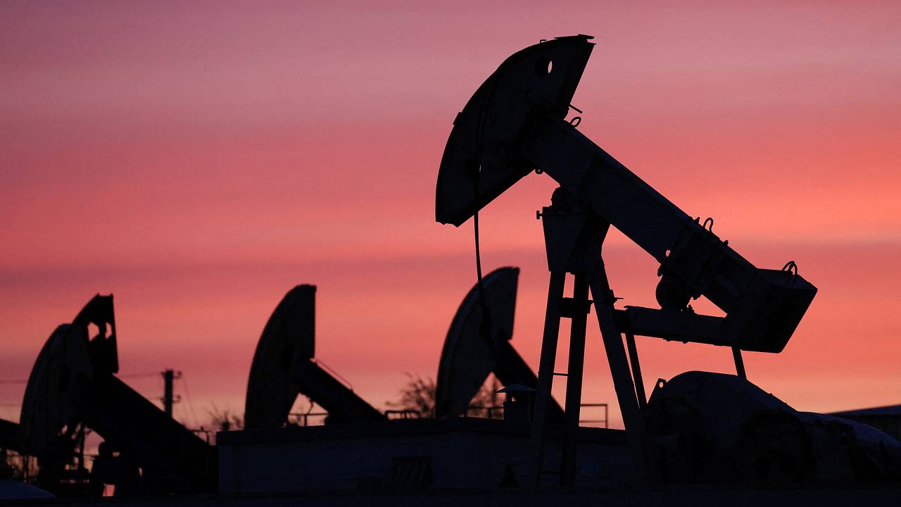 Мир предупредили о критически низком уровне запасов нефти