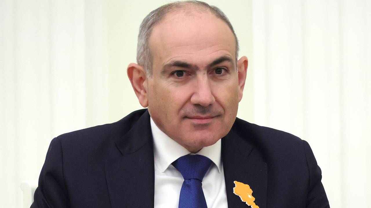 Пашинян накричал на женщину во время митинга в Ереване