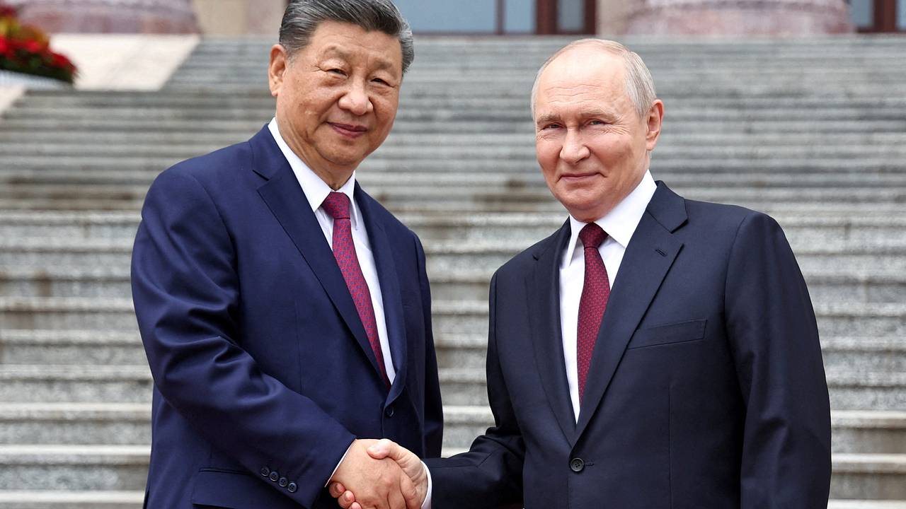 Шансы на изменение отношений США и Китая после визита Путина в КНР оценили