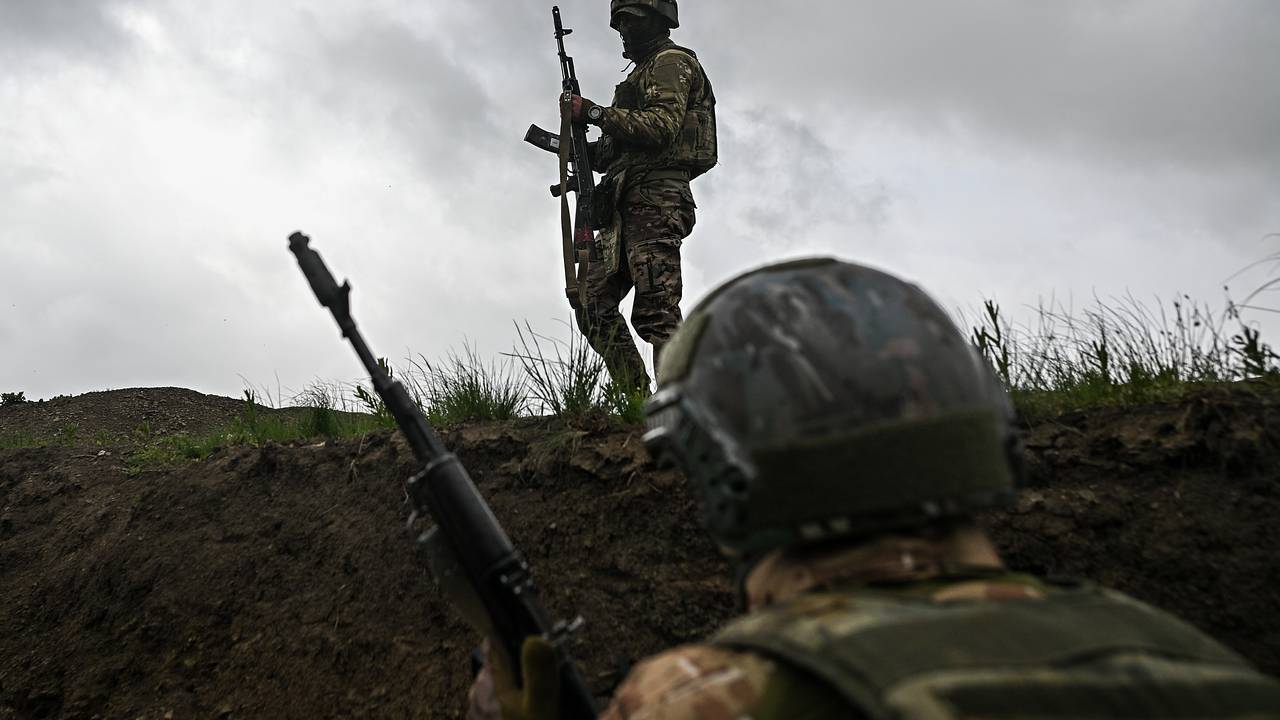 Медведев предрек Украине скорую потерю новых земель