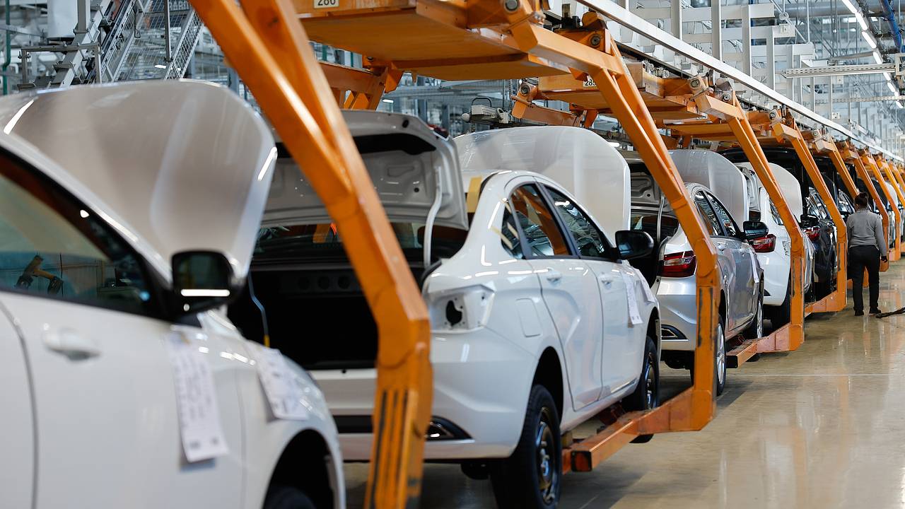 Немецкий импортер Lada объявил о банкротстве