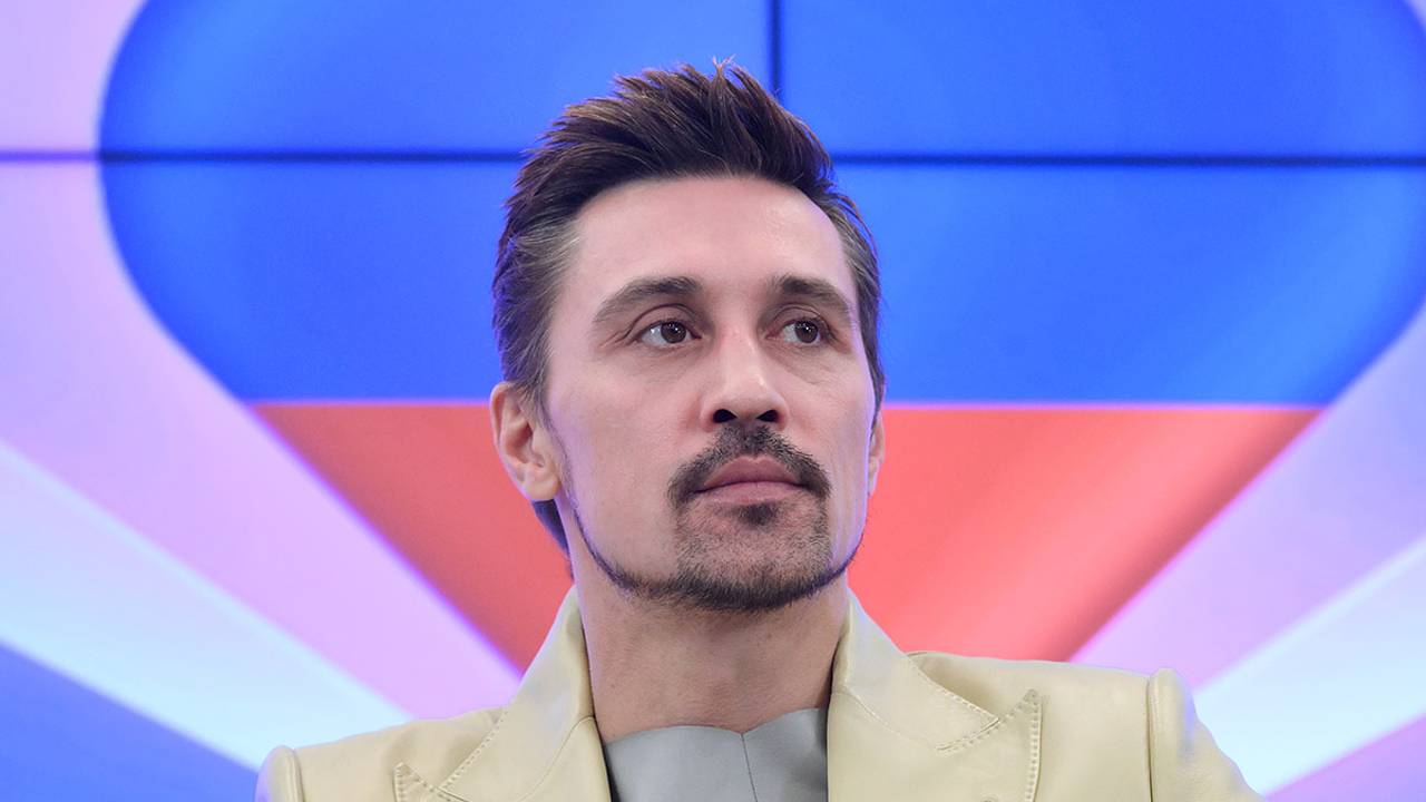 Билан обратился к сыну Плющенко после совместного номера Билан обратился к сыну Плющенко после совместного номера