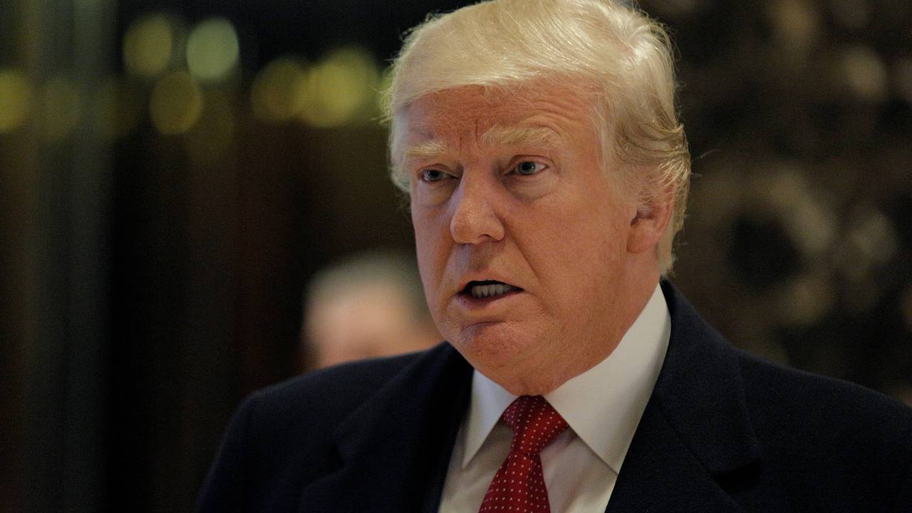 Трамп пригрозил Ирану сильным ударом