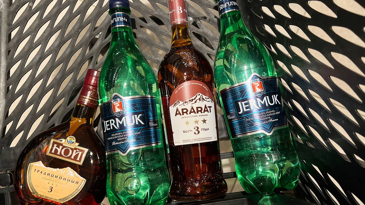 «Проблемы бывают во всех отношениях». В Армении захотели решить ситуацию с ввозом товаров в Россию