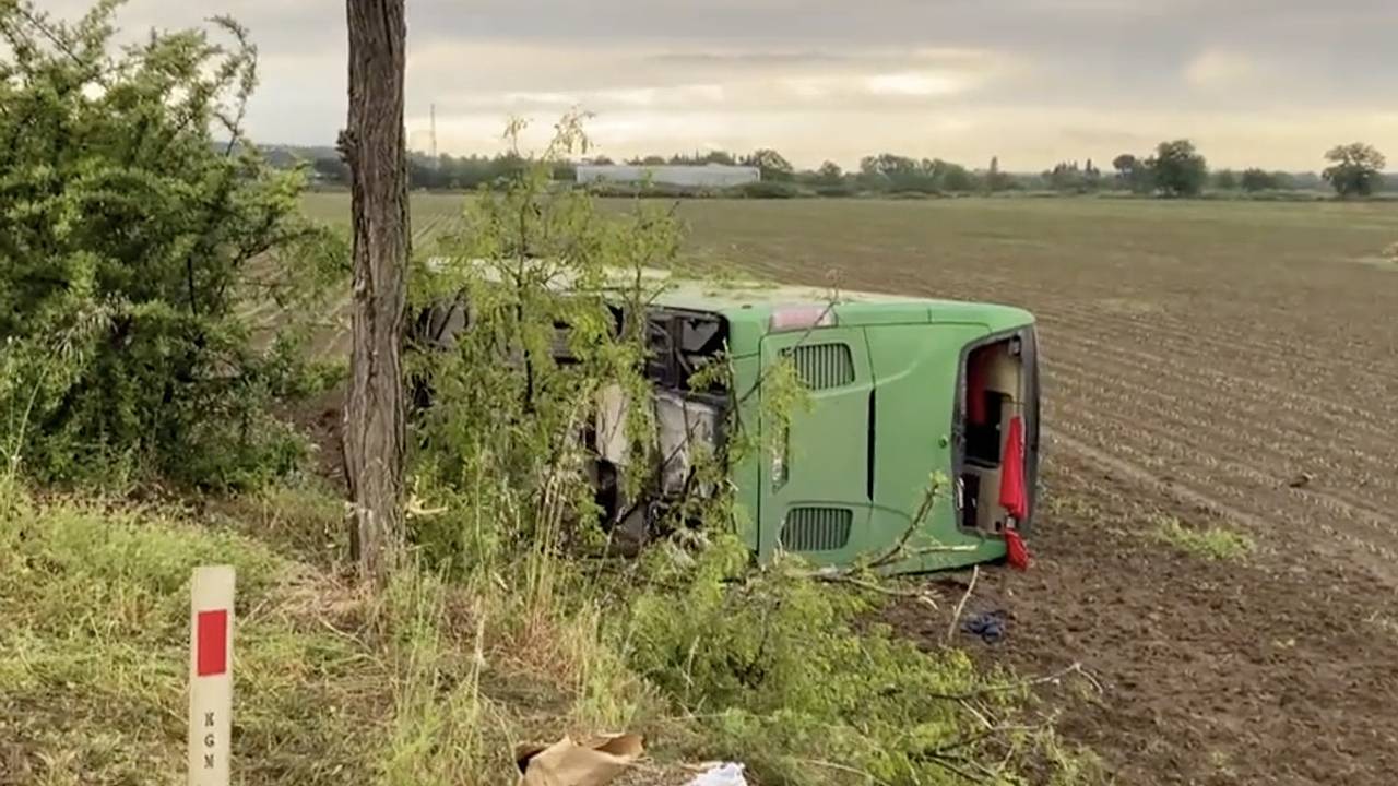 В Турции в ДТП с туристическим автобусом пострадали полсотни человек